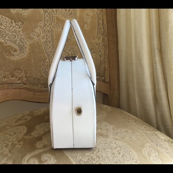 ❌SOLD Authentic Fendi top handle bag satchel white - Picture 3 of 8